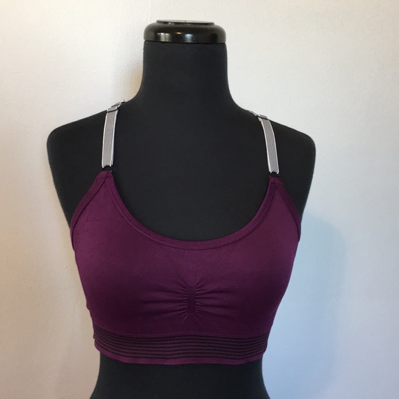 Victoria's Secret Other - Victoria’s Secret Sport Strappy Sports Bra, M
